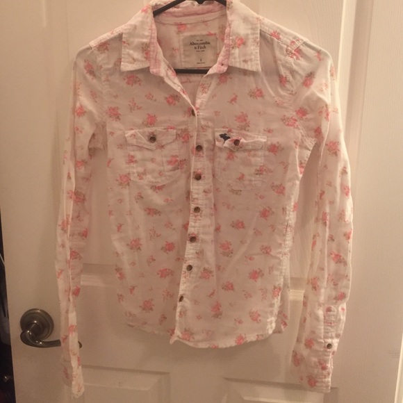 A&F button down