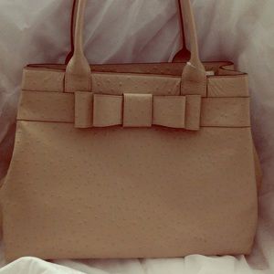 Kate Spade Charm City Ostrich Diehl in Sidewalk