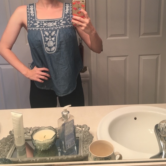 Lightweight denim tank top with embroidery detail