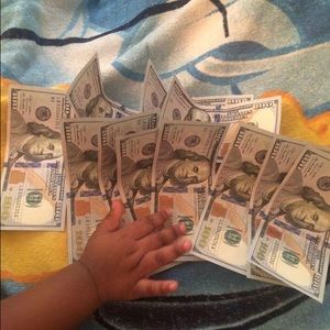 Meet your Posher, Lorina