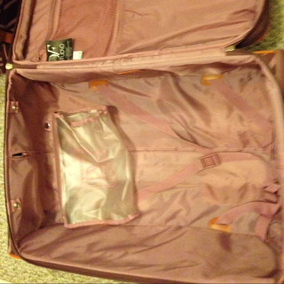 DVF Luggage - Picture 2 of 4