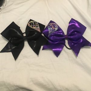Cheer bow