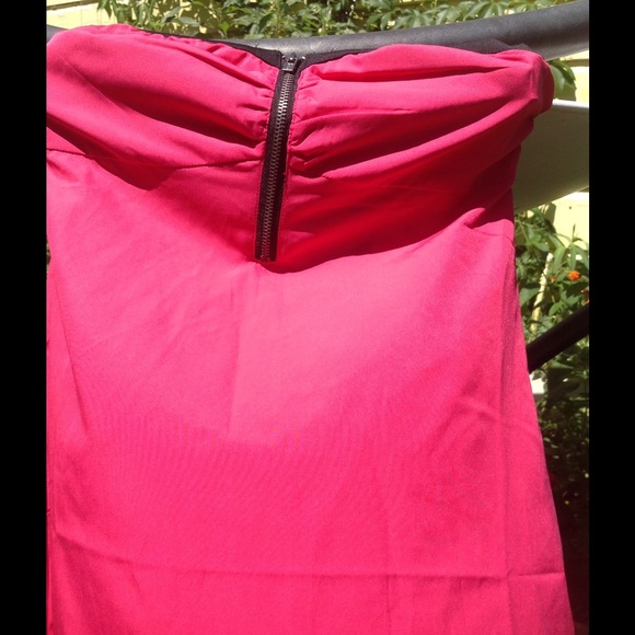 Foxy pink dress💗 - Picture 2 of 3