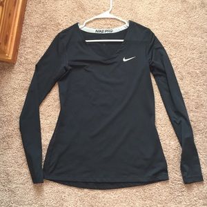 {Nike Pro} Long sleeve top