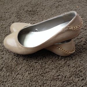 Nude Flats by Nicole! Size7!