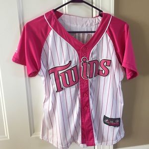 Pink Mauer twins jersey