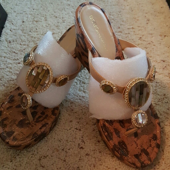 BCBGENERATION Wedge Sandals Size 8