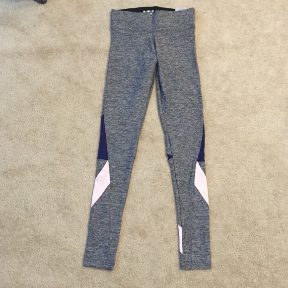PINK Victoria's Secret Pants - PINK Ultimate Yoga Leggings
