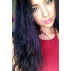 Meet your Posher, Mya