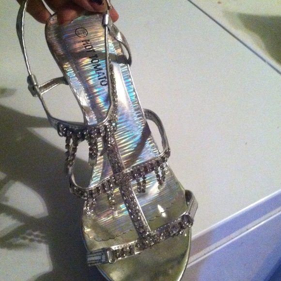 Silver Studded Heel - Picture 3 of 3