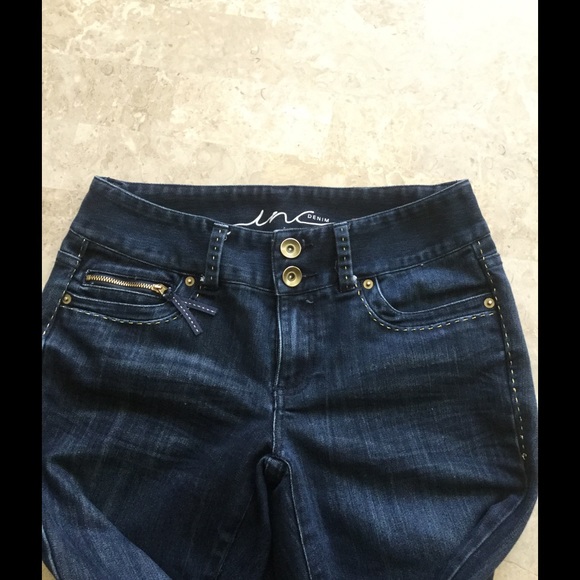 INC JEANS LIKE NEW - Picture 3 of 4