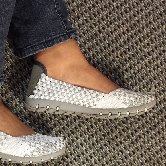 Italina Memory Foam Sneakers - Picture 2 of 4