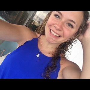 Meet your Posher, Madison