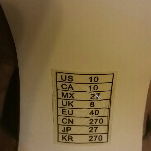 SOLD Heels❤ - Picture 4 of 4