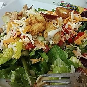 Meet your Posher, Tania