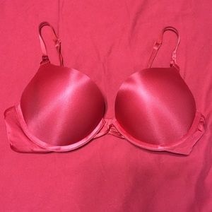 Victoria's Secret miraculous push-up bra