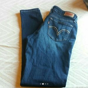 Levi's skinny jeans