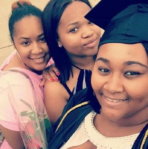 Meet your Posher, Alexus