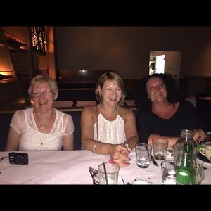 Meet your Posher, Denise