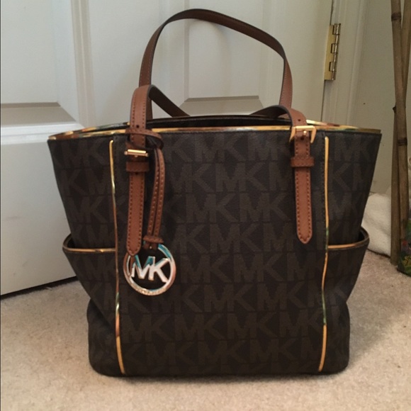 Michael Kors Jet Set Bag