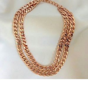 Akira Rose Gold necklace