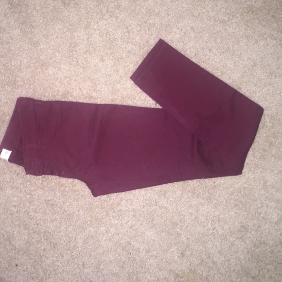 Wine Hollister super skinny jeggings