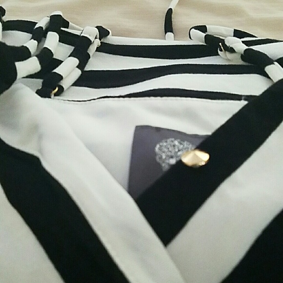Vince Camuto Dress
