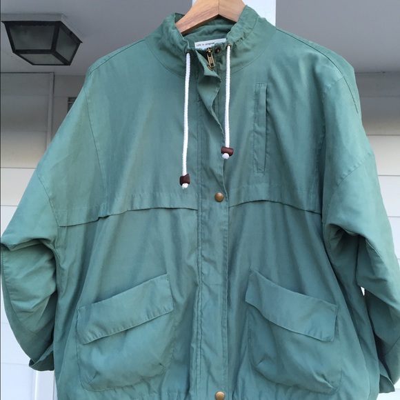 ✔️ Forever 21 Brand Jacket (Size: M)