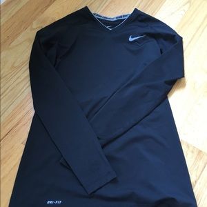 Long sleeve athletic top