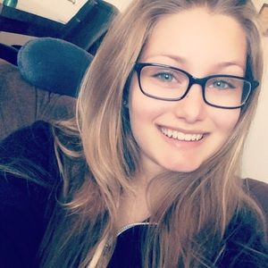 Meet your Posher, Randi
