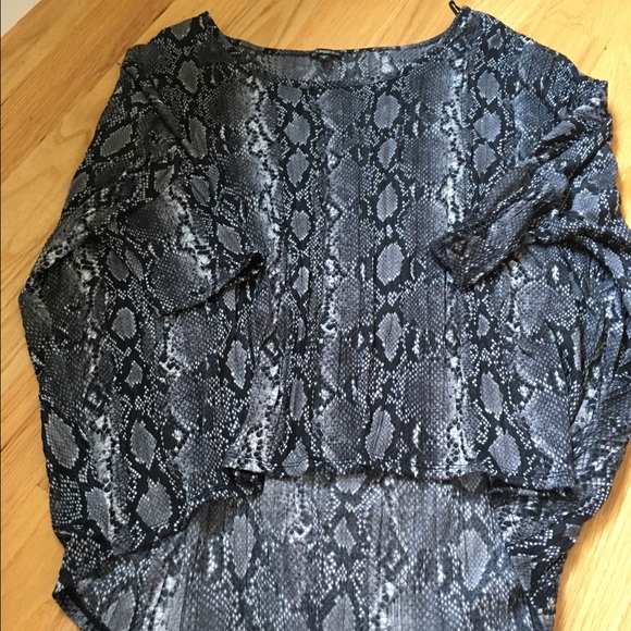 Loose top