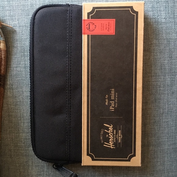 Herschel iPad mini case BRAND NEW