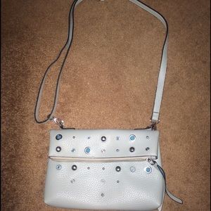 Jessica Simpson cross body