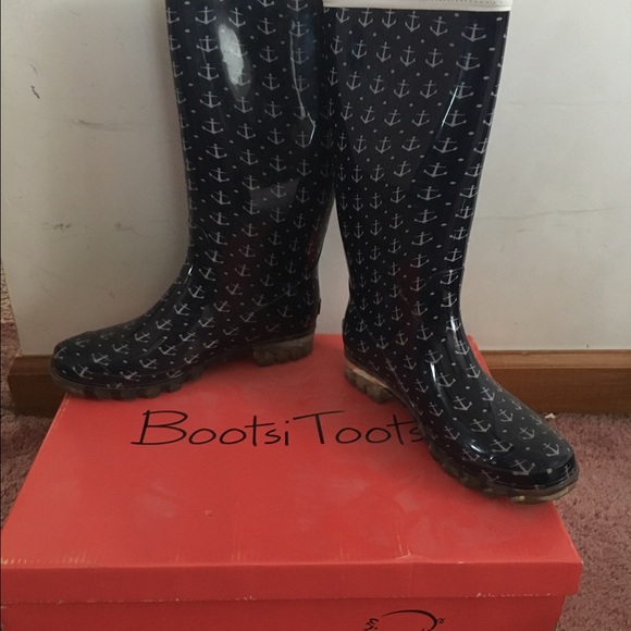 Rain boots