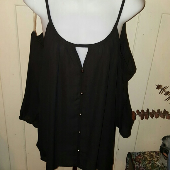 PLUS SIZE COLD SHOULDER SUMMER BLOUSE BLK. - Picture 3 of 3