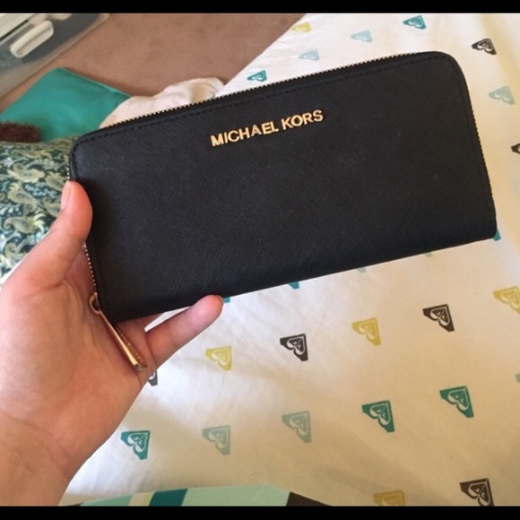 MK wallet
