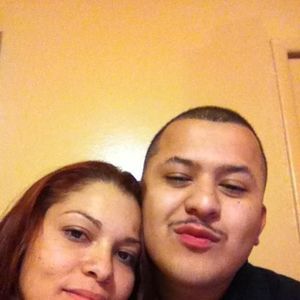 Meet your Posher, Iris