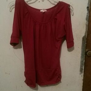 Red cutt off shoulder top