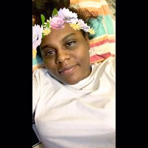 Meet your Posher, Pamela