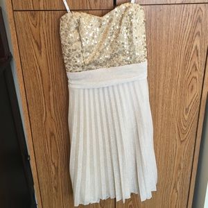 Short champagne gold dress!