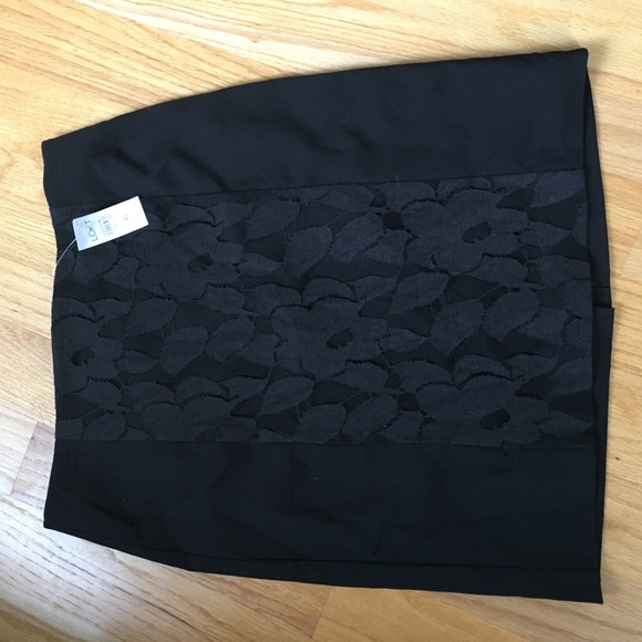 Black skirt