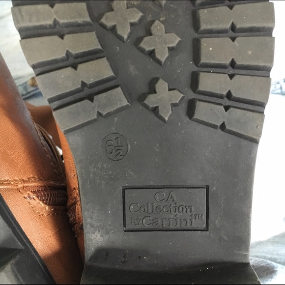 Knee high boots - Picture 4 of 4