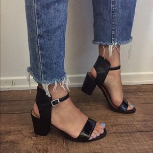 14th & Union Black Ankle Strap Sandals