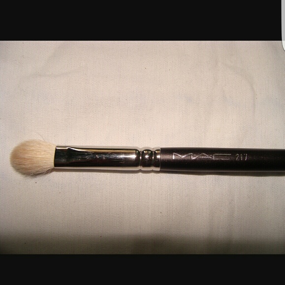 Mac 217 brush