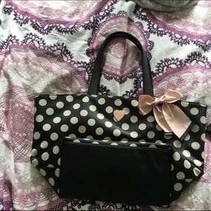 Betsey johnson purse