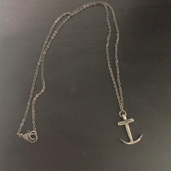 Anchor necklace