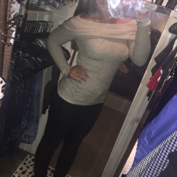 Off the shoulder tan sweater - Picture 3 of 4