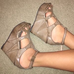 Cut out wedges!!