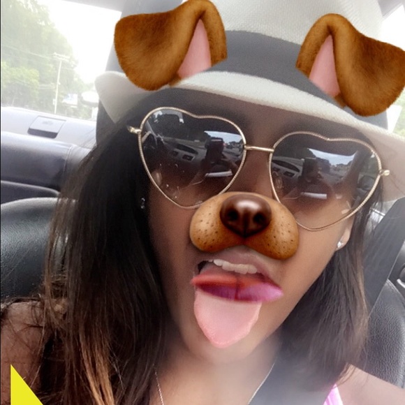 Meet your Posher, Nikita - Picture 1 of 1