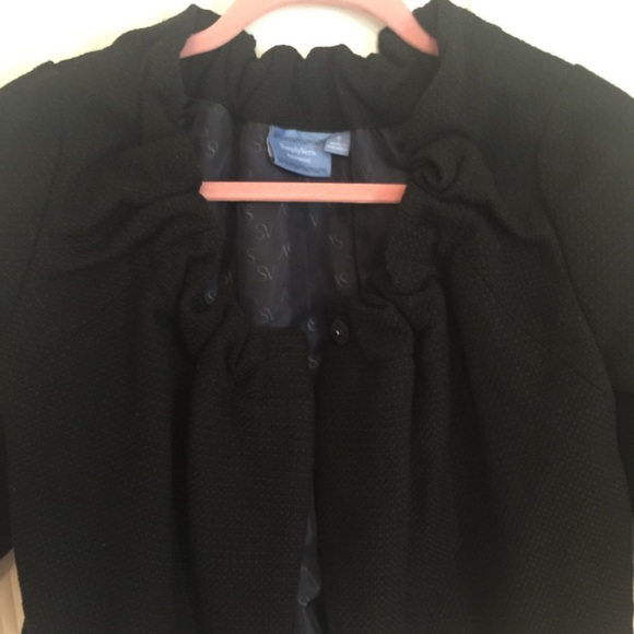 Beautiful Simply Vera Wang coat!